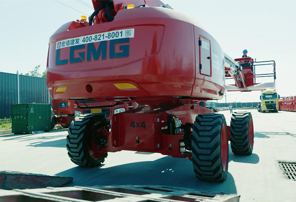 米兰·(milan)中国官网-球迷群英汇聚重机发车视频